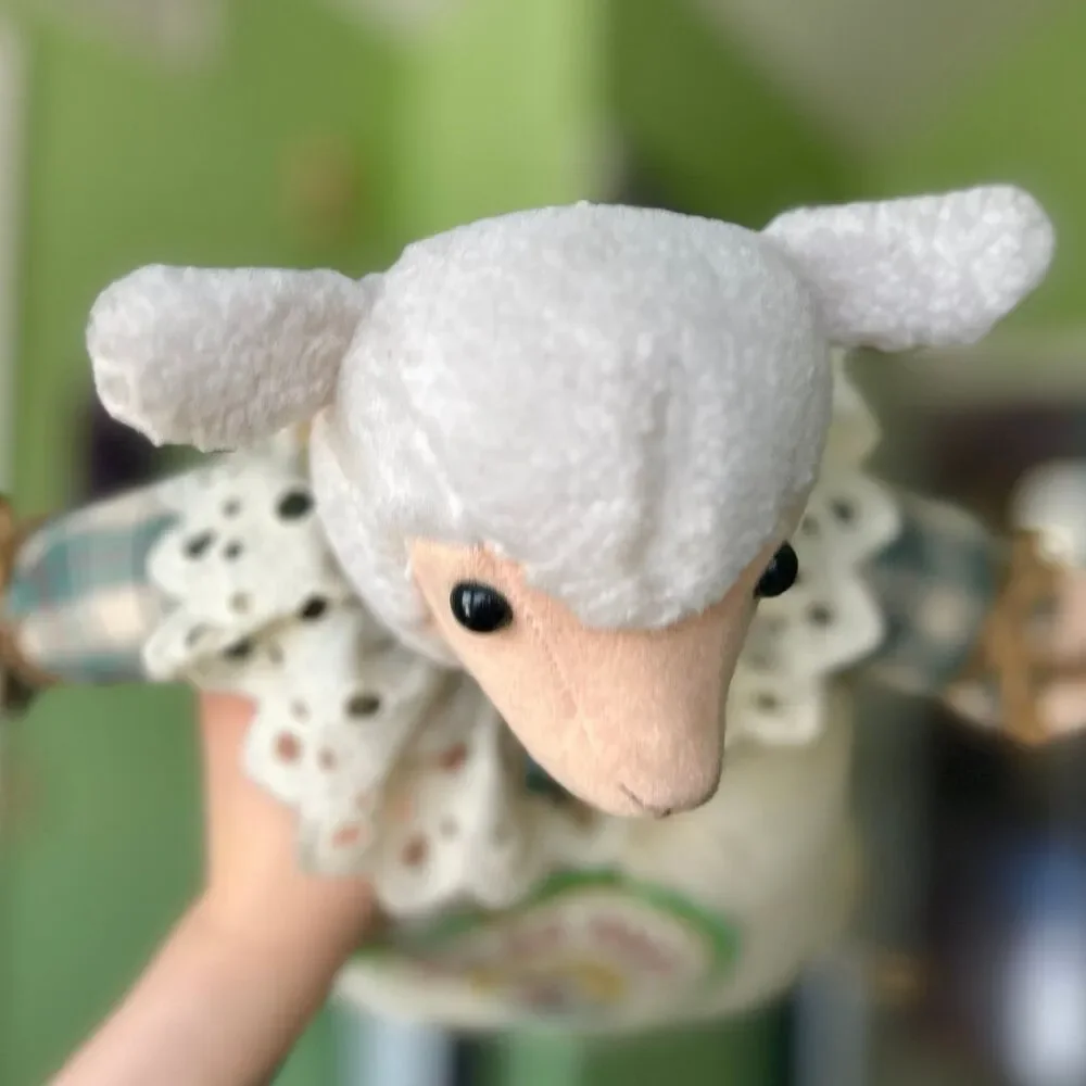 VTG Cottagecore 1994 Little Bo Peep Cattle Bell Collar Sheep Chow Doorstopper - Picture 8 of 12